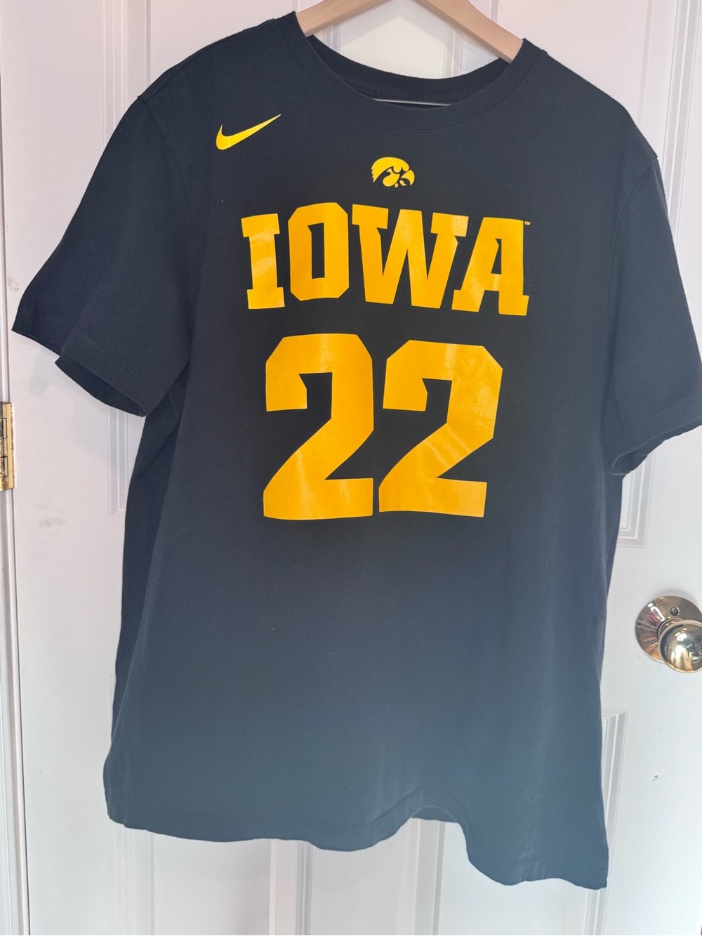 Unisex Nike Black Caitlin Clark Iowa Hawkeye T-Shirt 100% cotton
